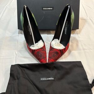 Dolce & Gabbana Rose Pumps
